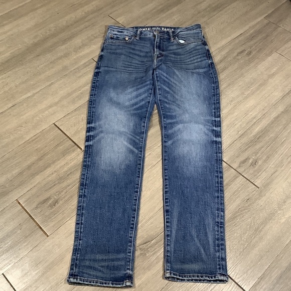 American Eagle Airflex+ Light Wash Slim Straight Stretch Jeans size 30x32 - Picture 5 of 11